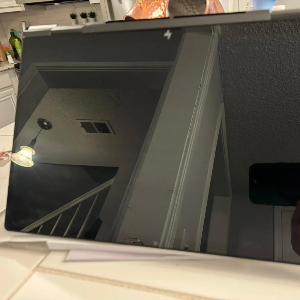 HP Envy x360 2-in-1 Laptop 15-fh0013dx. 256 GB